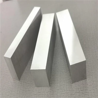 Ganivet d'acer AISI F2